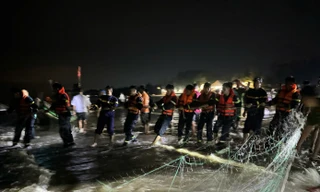 Nam sinh lớp 7 ở Thanh Hóa mất tích khi tắm biển trước giờ bão số 10 Bualoi đổ bộ