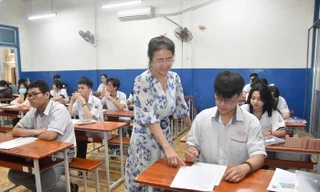 Bộ GD&ĐT gia hạn thêm thời gian xác nhận nhập học trực tuyến đợt 1 trên hệ thống