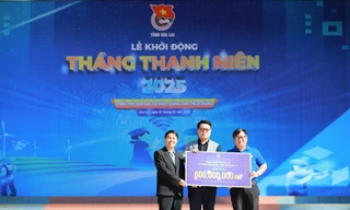 SSStudy trao tặng 500 suất học bổng hỗ trợ đến 70% học phí cho học sinh 2K8