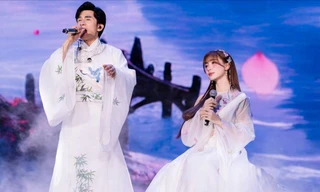 Hòa Minzy, Đen, Rhyder hòa giọng cùng anh Bo Đan Trường trong concert thanh xuân