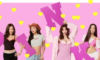 Cú bắt tay "cháy hàng" thúc đẩy 4 mẩu TWICE tái hợp Victoria’s Secret 