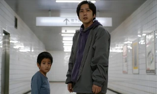 Exit 8: Ga Tàu Vô Tận - Khi người xem trải nghiệm nhập vai trong trò chơi đầy kịch tính