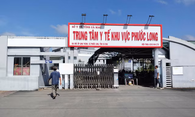 Tin vui bất ngờ ngày làm việc cuối năm của nhân viên y tế ở Cà Mau 