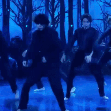 Ba khoảnh khắc đỉnh cao khiến V (BTS) hút hồn khán giả trong show giải trí Mỹ ảnh 3 Ba khoảnh khắc đỉnh cao khiến V (BTS) hút hồn khán giả trong show giải trí Mỹ ảnh 3