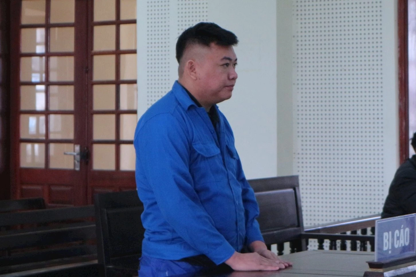 Lừa đảo hơn 1,6 tỷ đồng qua Zalo, doanh nhân phân bón lĩnh 14 năm tù