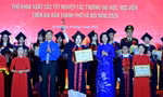 Vinh danh 95 thủ khoa tốt nghiệp xuất sắc các trường đại học, học viện trên địa bàn Thủ đô