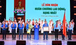 Đội TNTP Hồ Chí Minh đón nhận Huân chương Lao động hạng Nhất
