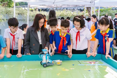 Hàng trăm học sinh Đà Nẵng tranh tài Robotics và Drone