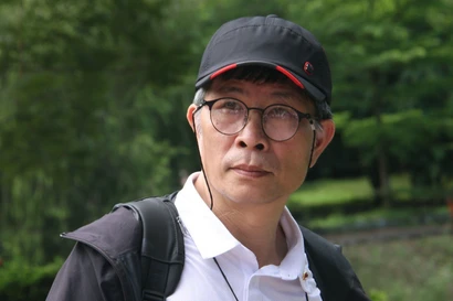 Vật chất và phẩm hạnh