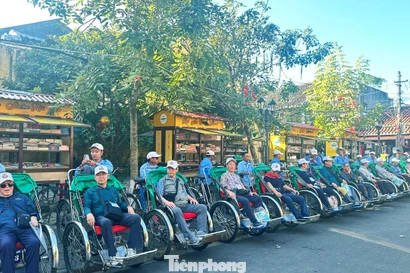 Xích lô Hội An: Nghề cũ, sức ép mới