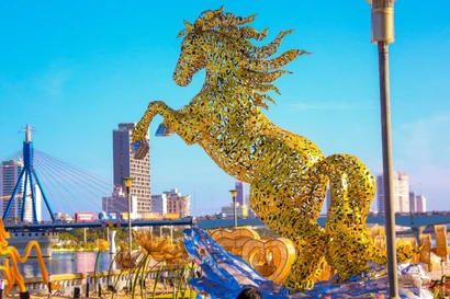Đà Nẵng: Trang trí linh vật ngựa Tết nơi công cộng đến tháng 9