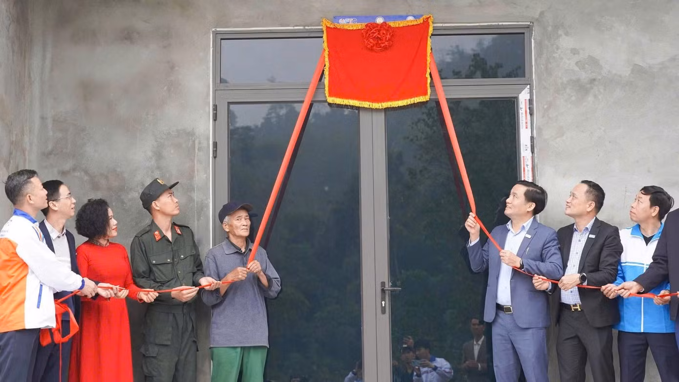 khanh-thanh-nha-tinh-nghia.jpg