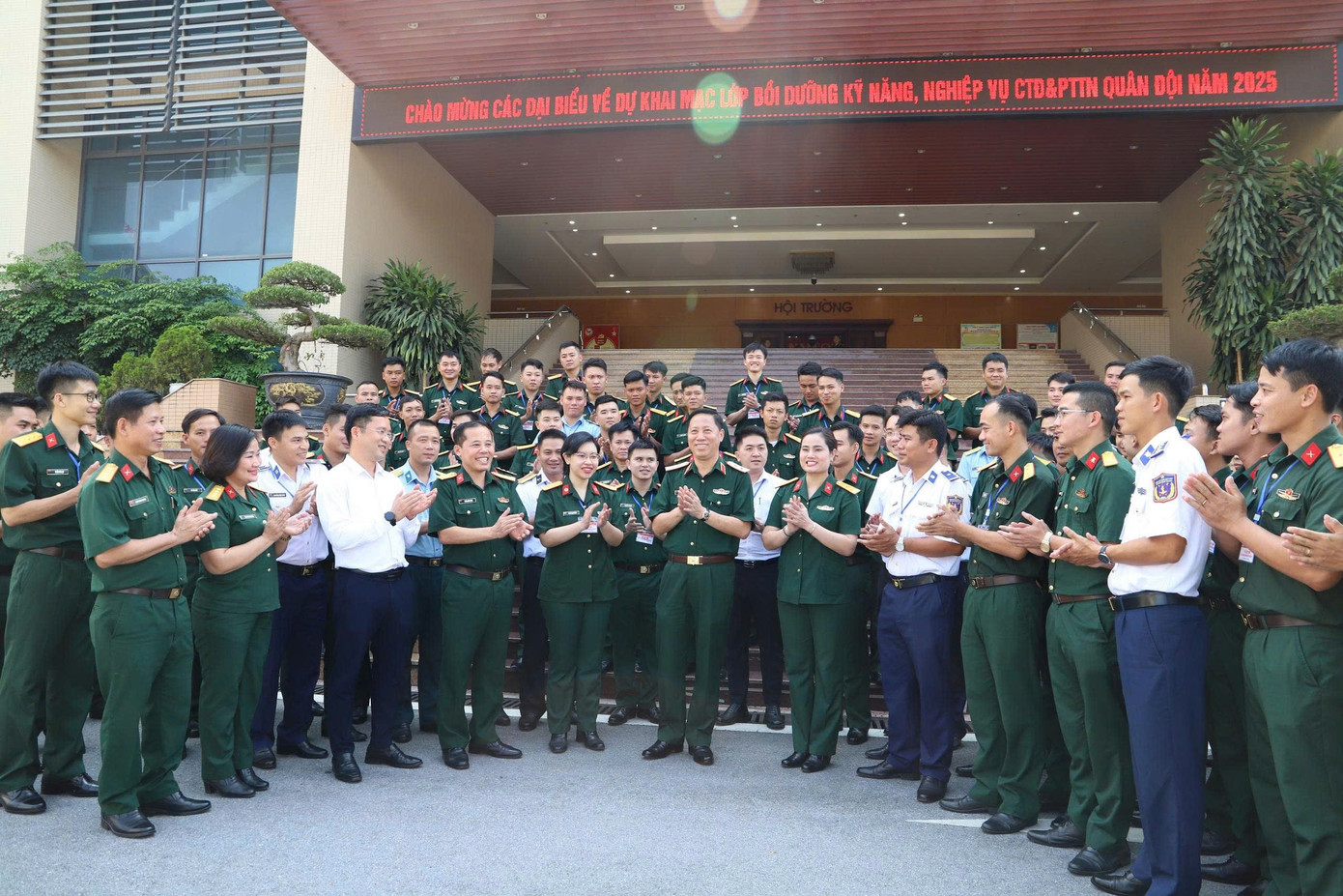 gen-h-tap-huan.jpg