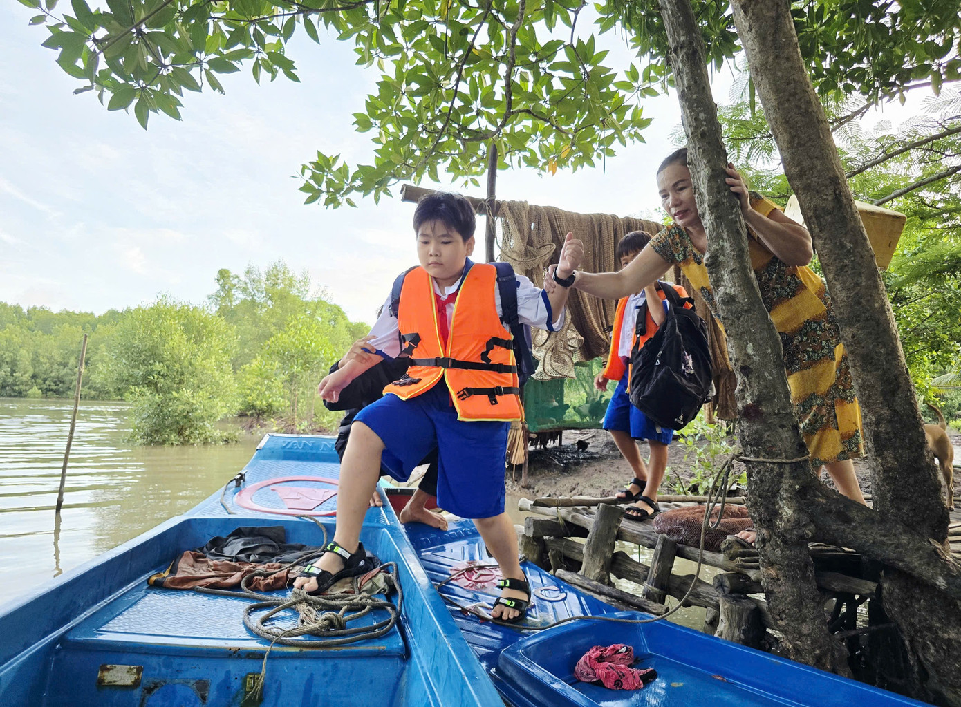 Lễ khai giảng đặc biệt của gần 27 triệu học sinh, giáo viên - Ảnh 24. Lễ khai giảng đặc biệt của gần 27 triệu học sinh, giáo viên - Ảnh 24.