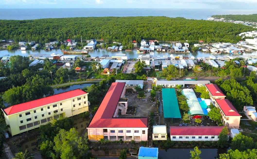 Lễ khai giảng đặc biệt của gần 27 triệu học sinh, giáo viên - Ảnh 19. Lễ khai giảng đặc biệt của gần 27 triệu học sinh, giáo viên - Ảnh 19.