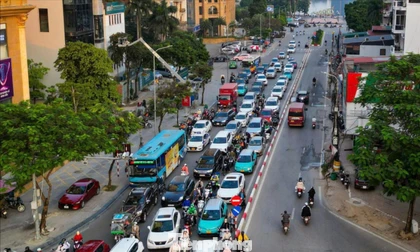 Cận cảnh đường Nguyễn Hoàng Tôn nối Vành đai 3 trước thời điểm mở rộng