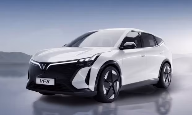 VinFast VF 8 bản mới khác biệt gì so với đời trước?