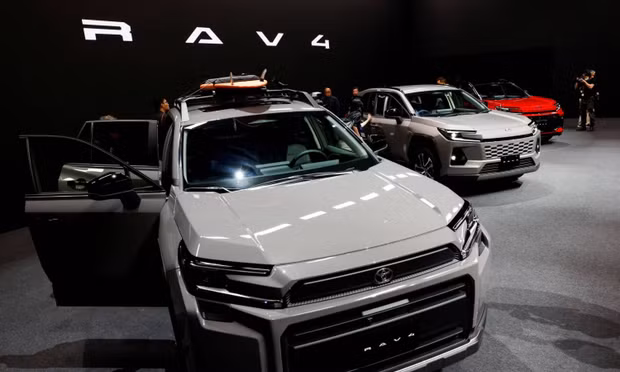 Xe hybrid giúp Toyota lập kỷ lục doanh số