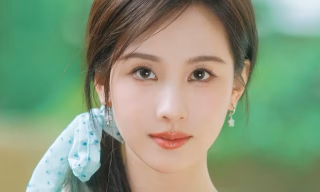 Trần Đô Linh được khen có bài cảm ơn hay đến hoàn hảo ở Tinh Quang Đại Thưởng