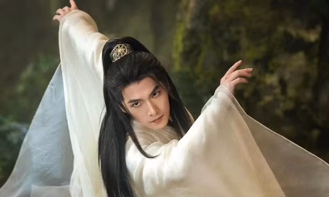 "Phàm Nhân Tu Tiên" được khen tới tấp, Dương Dương đã đẹp trai còn diễn ổn