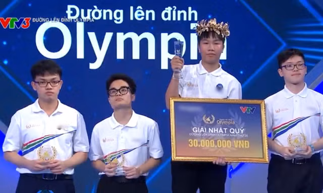 Nam sinh Chuyên Hùng Vương - Phú Thọ giành vé vào Chung kết năm Olympia 26