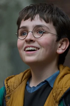 Harry Potter bản truyền hình tung trailer siêu chất, đính kèm “quà” đỉnh nóc!
