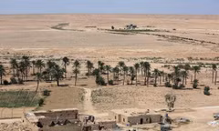 Vùng sa mạc phía Tây Iraq rộng lớn và dân cư thưa thớt. Ảnh: Getty Images.