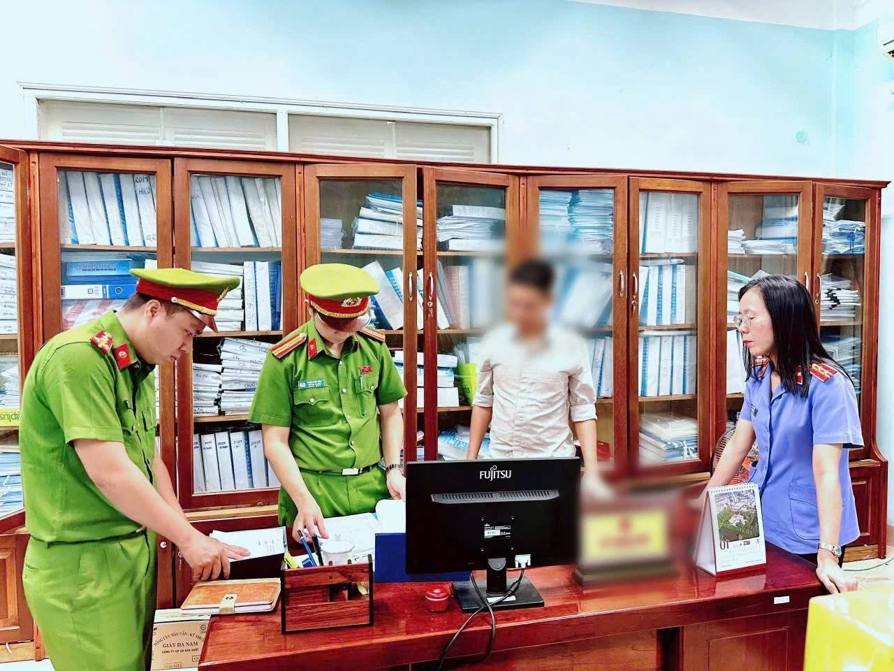Cục Thuế cảnh báo tình trạng mua bán hóa đơn trái phép, có sự tiếp tay của công chức