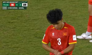 Vì sao Lý Đức nhận thẻ đỏ ở trận bán kết U23 Việt Nam vs U23 Trung Quốc?