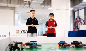 Hàng ngàn học sinh mang “giấc mơ công nghệ” hội tụ tại Chung kết VSAR 2026