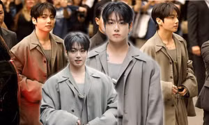 Jung Kook bùng nổ với khoảnh khắc "ảnh trên mạng và ngoài đời" tại New York