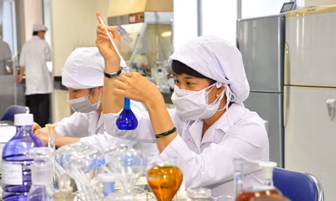 Dầu gió có an toàn cho trẻ ?