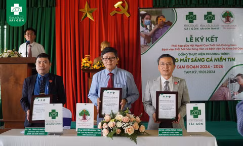 BV Mắt Sài Gòn Sông Hàn, BV Đa Khoa Sài Gòn Tam Kỳ ký hợp tác với Hội người cao tuổi Quảng Nam