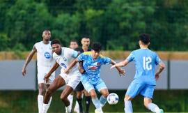 Đội tuyển Việt Nam thúc thủ 0-4 trước dàn ngoại binh của Thép Xanh Nam Định