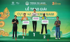 Hơn 10.000 vận động viên chinh phục Trang An Marathon 2025 