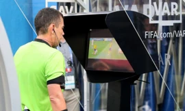 Trận bán kết của tuyển nữ Việt Nam tại giải vô địch nữ Đông Nam Á áp dụng VAR