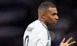 Bị VAR từ chối 3 bàn thắng, Real Madrid vẫn ngược dòng thành công