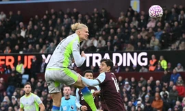 Man City thua sốc, bị MU đuổi kịp tại Ngoại hạng Anh