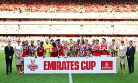 Chân sút hay nhất châu Âu ghi bàn, Arsenal giành Emirates Cup