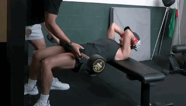 Những bài tập khó giúp Uhm Jung Hwa giữ dáng săn chắc.