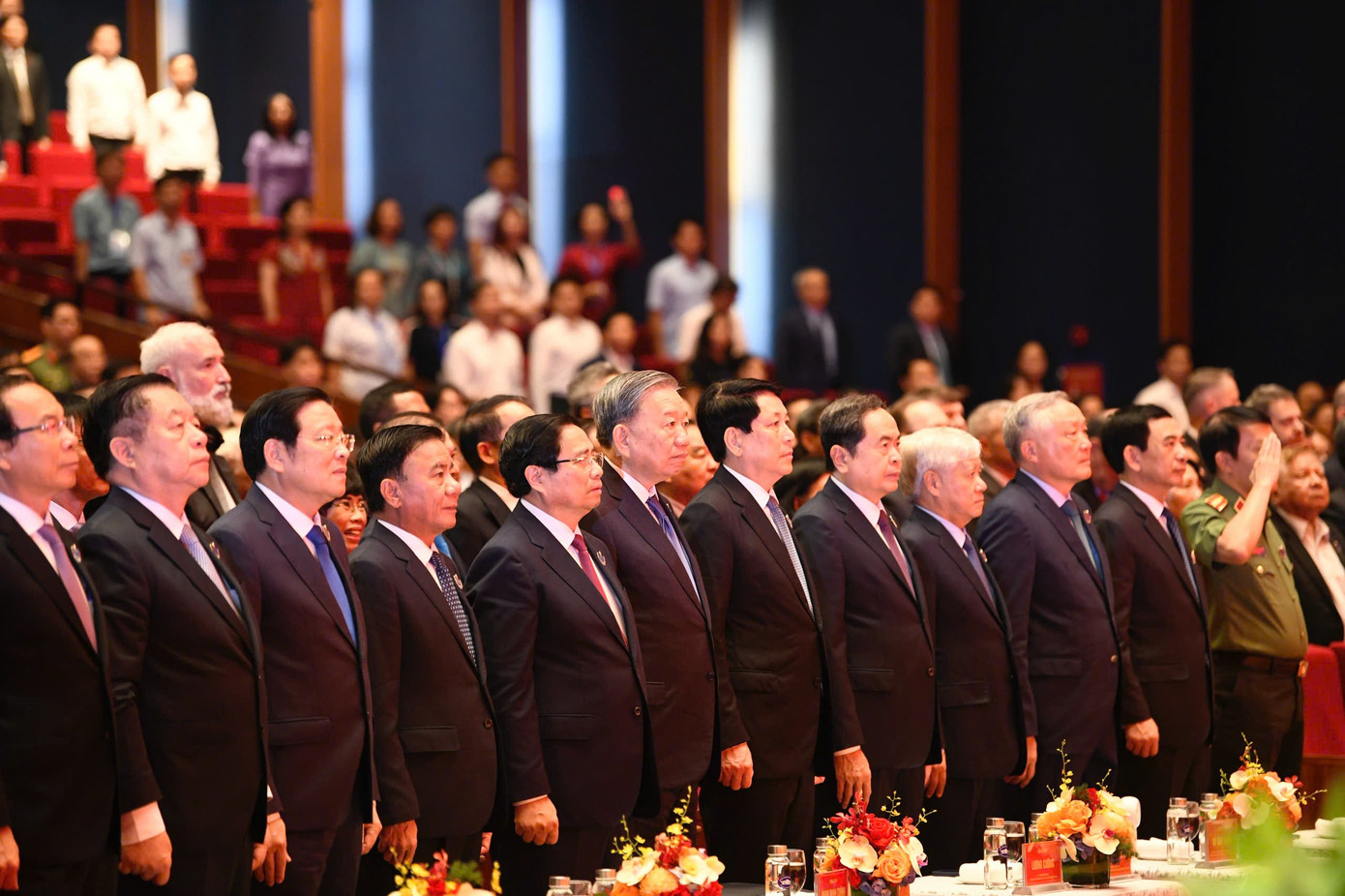 Lễ khai giảng đặc biệt của gần 27 triệu học sinh, giáo viên - Ảnh 14. Lễ khai giảng đặc biệt của gần 27 triệu học sinh, giáo viên - Ảnh 14.