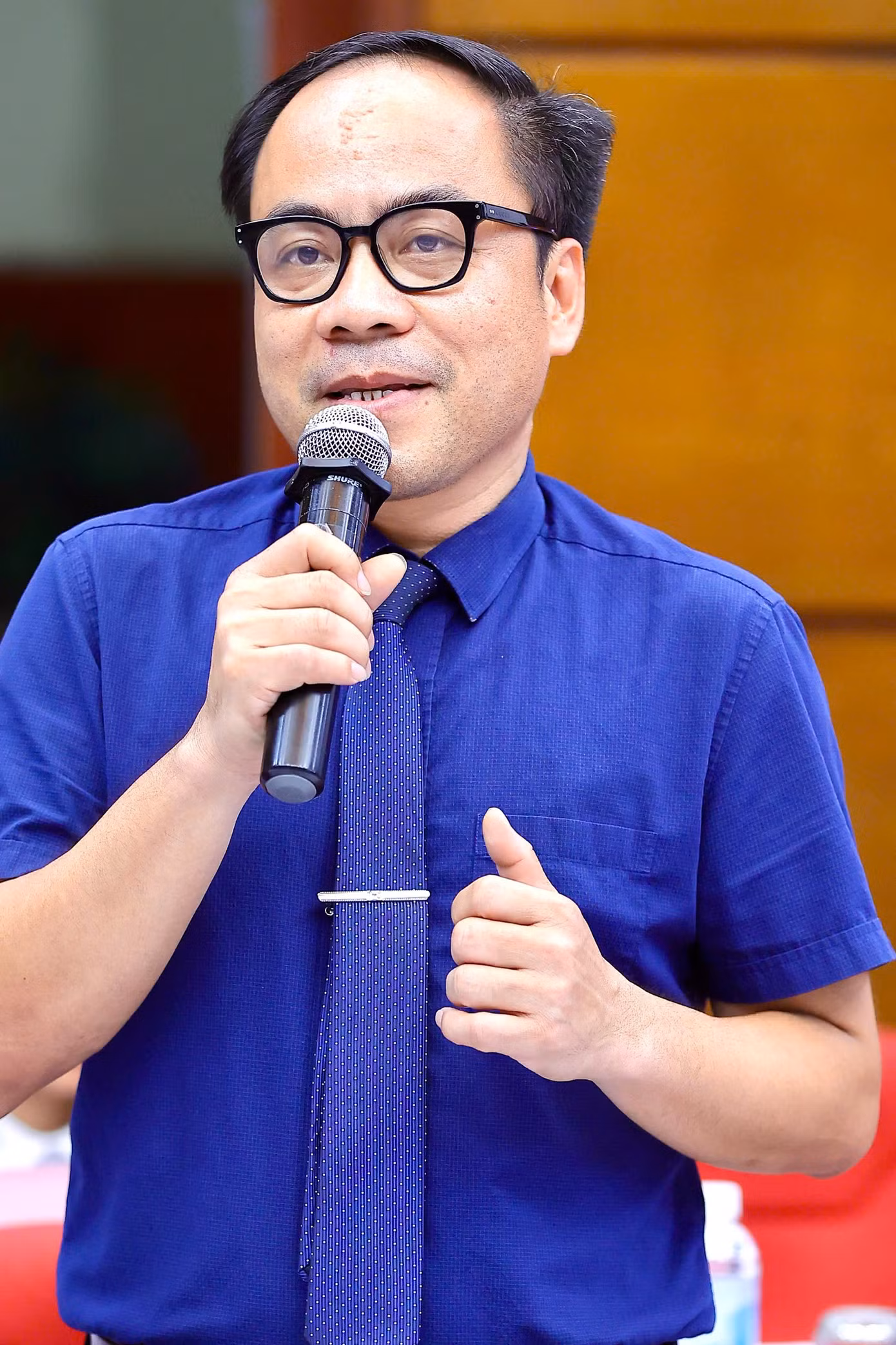 nguyen-anh-tuan.jpg