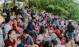 Cảnh tượng đông đúc ở Quảng Trị