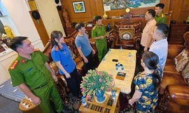 Khám xét khẩn cấp nơi làm việc của ‘bầu’ Đoan