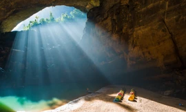 Hơn 8.500 người khám phá hang động Sơn Đoòng 