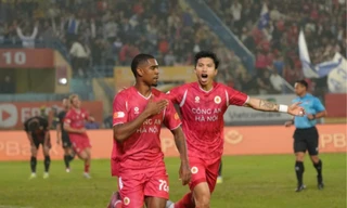 HIGHLIGHT: Công an Hà Nội ngược dòng nghẹt thở Ninh Bình bằng hat-trick của Alan