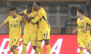 HIGHLIGHTS: Moore giúp SLNA hạ Hải Phòng