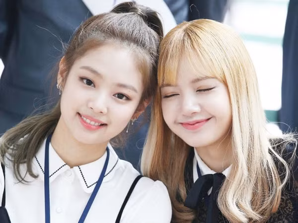 Đã tìm ra nguyên nhân vì sao Jennie và Lisa (Black Pink) không nên chơi thân với nhau