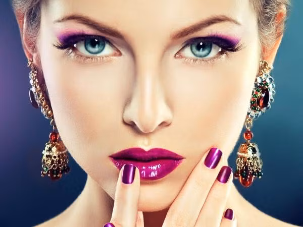 Những mẹo nhỏ trang điểm cực tiện ích luôn nè các cô gái