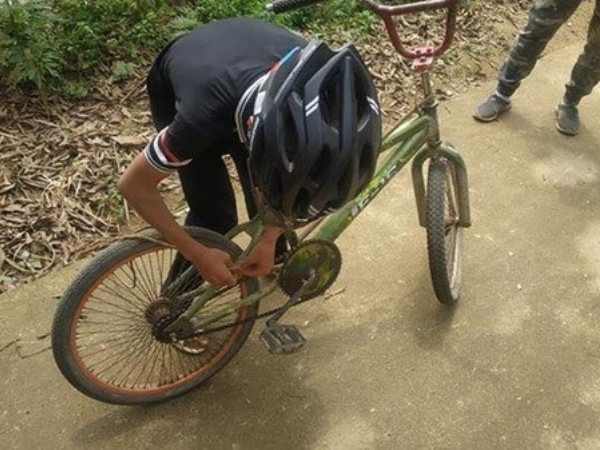 Chiếc xe đạp của cậu bé vượt hơn 100km để thăm em được hỏi mua với giá 13 triệu đồng